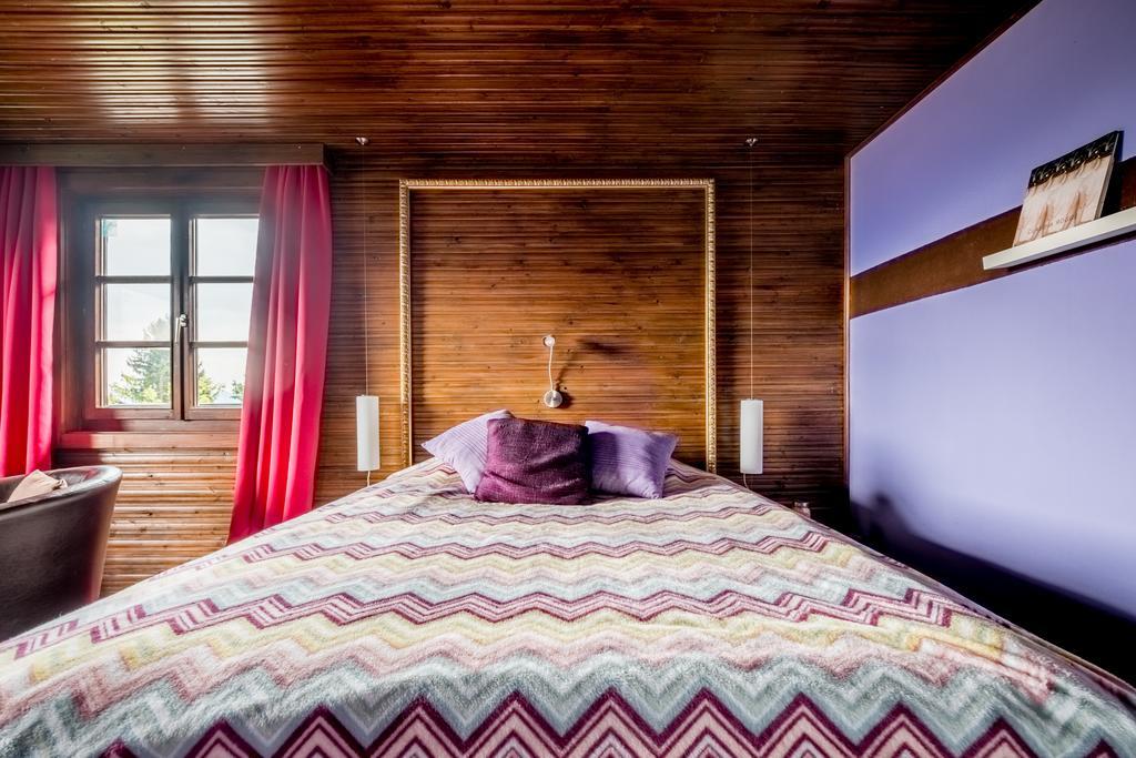 Art-Lodge Kunstpension Afritz Buitenkant foto